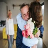 C. Dubois – vendeuse satisfaite à Prévost